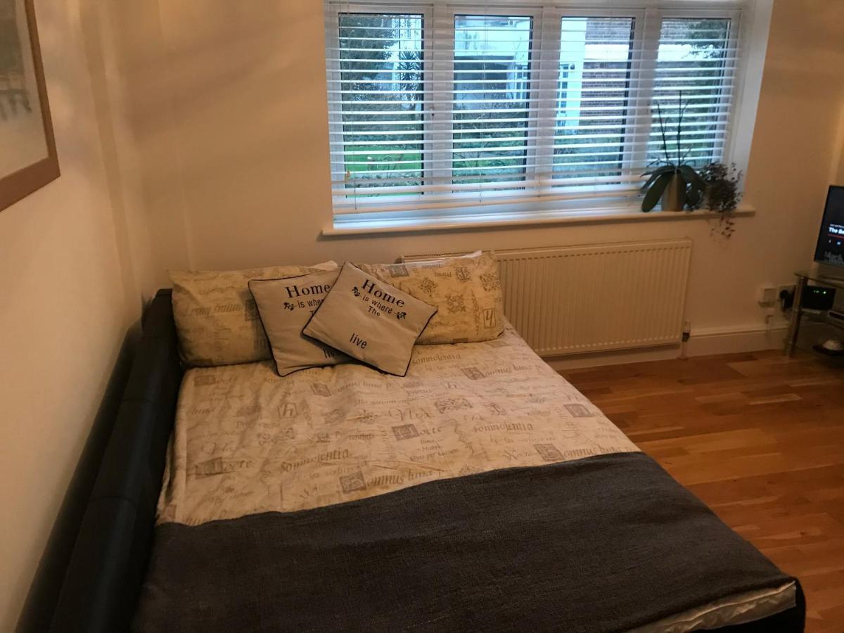 Bright Balham Apartment Londra Esterno foto